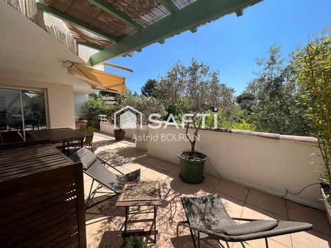 Appartement T3 avec Grande Terrasse, Piscine et Place de parking