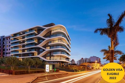Located in Funchal. Located in Estrada Monumental, next to the Madeira Forum, this magnificent project consists of 8 floors, 34 apartments of typologies 1, 2 and 3 bedrooms and three commercial spaces. The building strikes a balance between durabilit...
