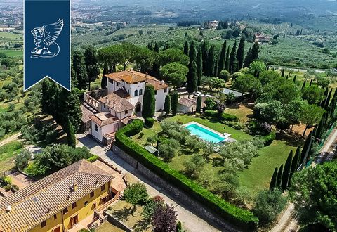 This Medici villa of the 15th century is located on the Tuscan hills, just 6 km from the center of Florence. The property was restored preserving the remains of the boundary wall that delimited the courtyard of the ancient settlement. A spacious swim...