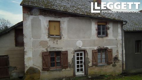 A11240 - This lovely, spacious village house is immediately habitable but will need renovating. It has approx 100 m2 habitable space and the attic can be converted if desired. There is a basement below it where a small car can be parked. There is a g...