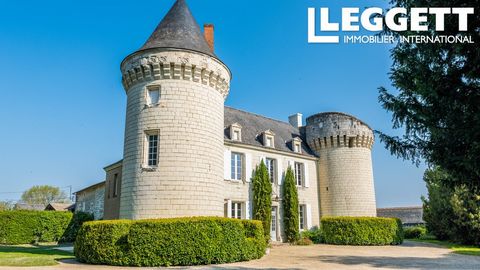 A13283 - Come and discover this castle located at the crossroads of Anjou, Touraine and Poitou in a region called Haut-Poitou, more precisely in the Vienne, 12 km from Richelieu and about 30 km from the Loire. This tuffeau castle flanked by two machi...