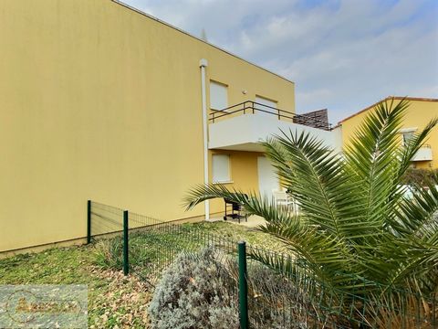 UPPER GARONNE (31). FOR SALE near PINS JUSTARET, 3 ROOMS WITH TERRACE facing south, not overlooked. Located in a recent and secure residence less than 15 min walk from the city center of Pinsaguel, this BBC apartment of 62 m² will seduce you with its...