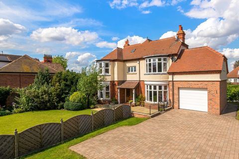 Bromley House is a wonderful six-bedroom family home, which has been lovingly renovated to reveal a beautiful quality interior, infused with original features, character and charm. Offering 2600 sq. ft, the spacious and versatile accommodation is loc...