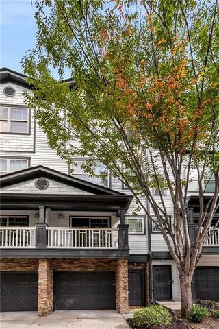 This like new townhome is in the perfect location between Buckhead and Midtown with access to Beltline's Northside Trail. The oversized 1-car garage has storage closet PLUS driveway parking. HUGE flex loft as 2nd bedroom, office or exercise room. Thi...