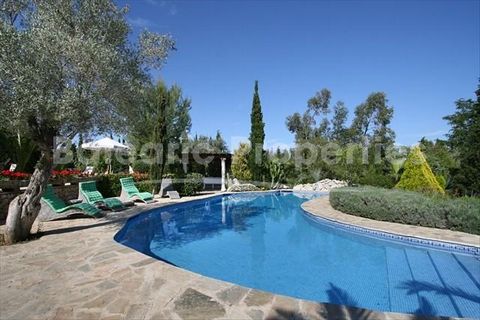 Superb finca with guest cottage, pool and a large garden near the Pollença golf course This beautiful country home close to the golf course in Pollença is a wonderfully authentic property , it offers three spacious bedrooms with bathrooms en-suite. A...