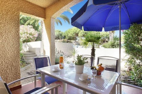 Club Saint-Loup is a car-free domain with many groups of semi-detached houses. The complex is surrounded by beautiful pine trees. The houses are all very nicely furnished and always feature a furnished terrace. You can choose from the following types...