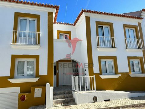 Brand new apartment, with 3 bedrooms, in the central area of Vila Nova de Milfontes, 5 minutes from the beach The apartment has a living room with kitchen in 'open space', 3 bedrooms with built-in wardrobe, one of them being a suite with private bath...