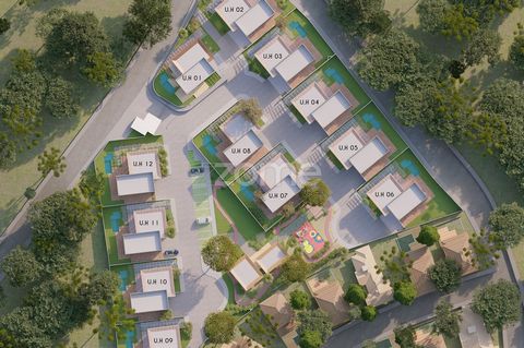 Identificação do imóvel: ZMPT550321 The Estoril Woods development is an innovative and surprising concept. A private condominium of 10,000m2, protected and peaceful, with just 12 detached houses, where 12 families will have the privilege of living an...