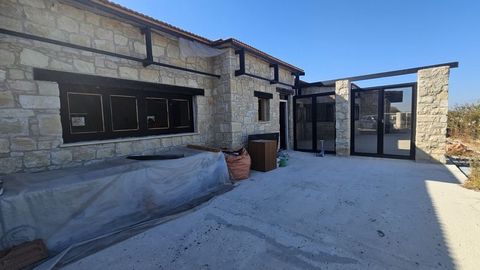 Three Bedroom Detached Villa for Sale in Armou , Paphos with Land Deeds PRICE REDUCTION!! (WAS €550,000 + VAT) This under construction detached villa is located in the village of Armou and needs to be completed by the new buyer. Major works done, a t...