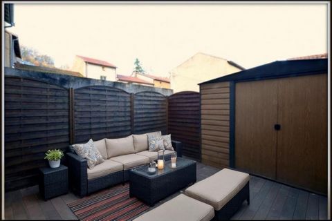 Dpt Moselle (57), à vendre GORZE appartement T2 en rez de jardin avec terrasse