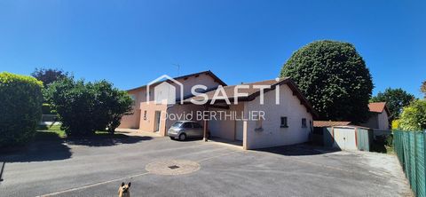 maison de 190 m2 avec 6 chambres, grand sejour et piscine