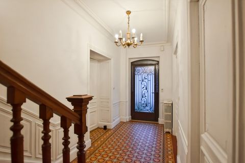 Coup de coeur, maison de caractère de 218 m2 avec 1906 m2 de terarin à MARMAGNE (71)