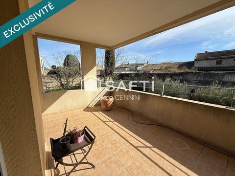 Appartement en excellent état avec grande terrasse