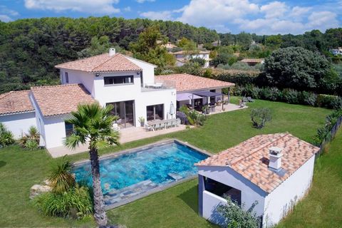 Villa d'Architecte Contemporaine à Venelles