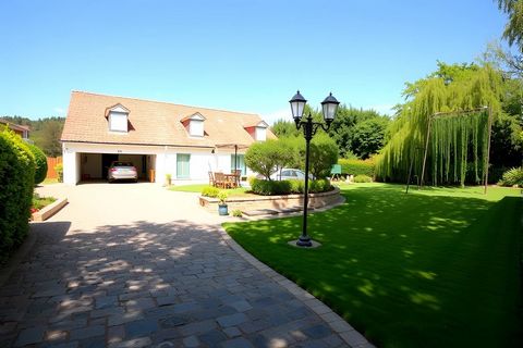 Maison à vendre 9 pièces (78), Morainvilliers, grande maison familiale dans un parc arboré de fruitiers