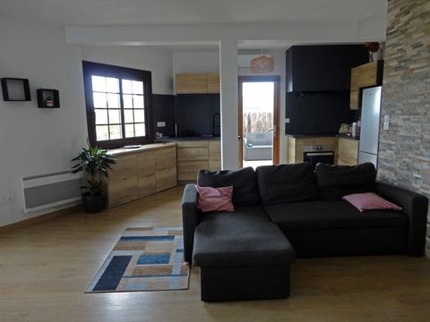 Dpt Pyrénées Orientales (66), à vendre TOULOUGES appartement 5 pièces 93 m², terrasses, parking