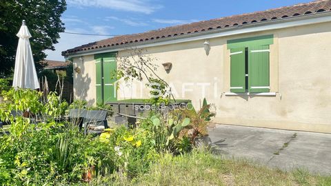 Maison rénovée de plain-pied proche centre ville avec jardin