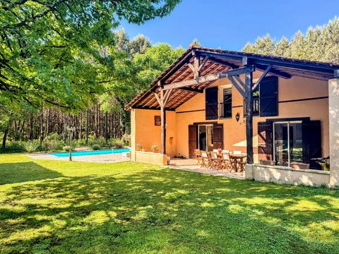 Charme et tranquillité : maison landaise, sa piscine, sa grange - idéal gîte