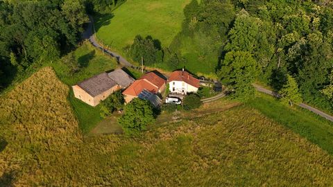 Corps de ferme T7 + grange