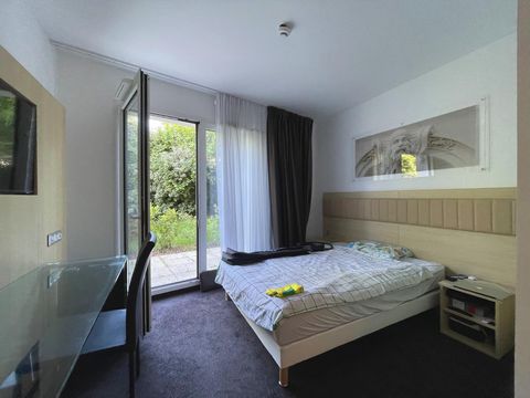 photo no. 1