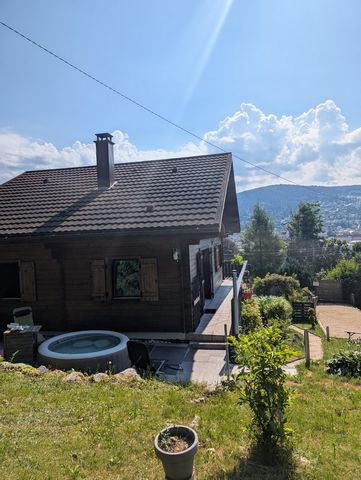 Chalet à 5 mn du lac et du centre