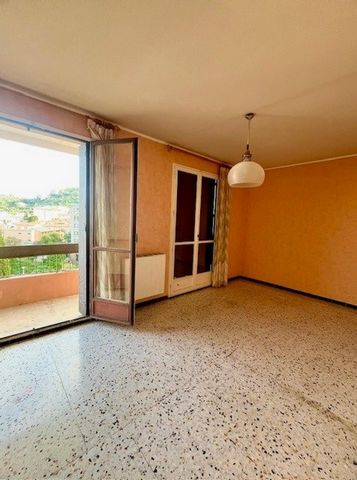 T3 à rénover a ville-di-pietrabugno -potentiel énorme a prix mini