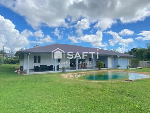 VILLA T4 DE PLAIN PIED AVEC PISCINE ET JARDIN