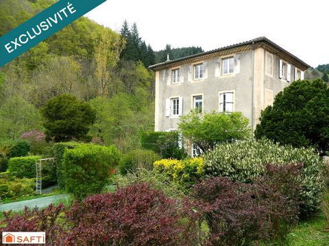 Ancien moulinage 214 m² hab., jardin à la française