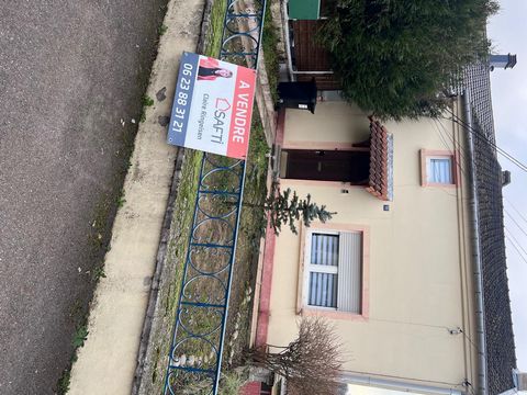 Maison semi-mitoyenne - 90m² - Travaux à prévoir