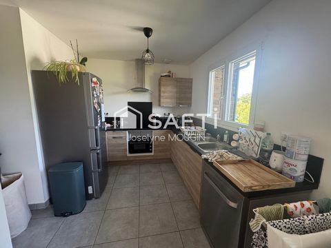 Maison de 95 M2 environ 3 chambres avec jardin et terrain clos