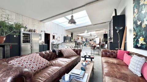 Loft de plain-pied à vendre 3 pièces AIGUES MORTES (30)