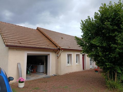 Pavillon de plein pied 92m2 sur parcelle de 6468 m2