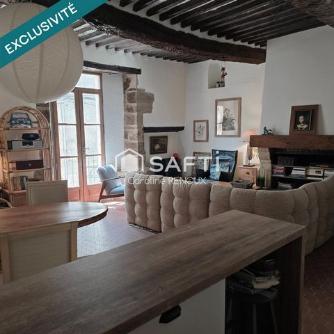 Maison de village du XVI -ème rénovée avec garage et extérieur