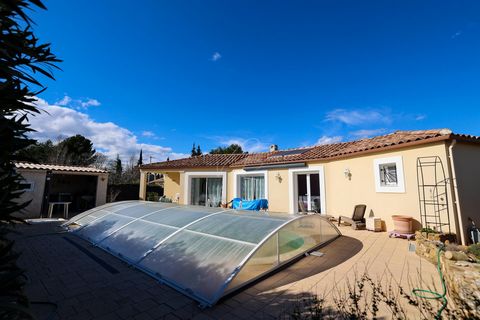 Maison T4 - 110,18m2 - plain pied - 907m2 terrain