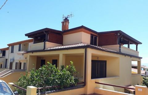 Detached Villa recently restored and with panoramic view up to the sea. The beach of Campulongu is just 300 m away from the property while the town of Villasimius is 2 km away. The villa is on 2 levels and consists of: -The ground floor with a living...