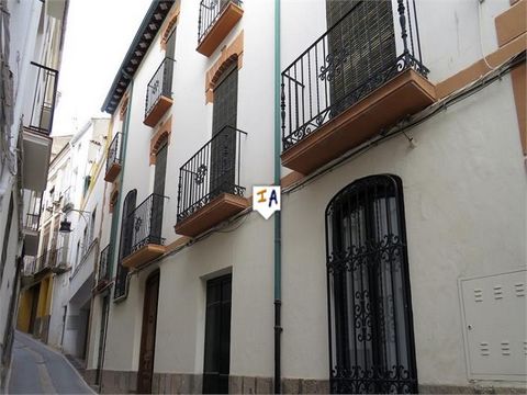 This beautifully preserved Grand 775m2 build, ´Gentleman´s House´ in the old part of Alcaudete, in the Jaén province of Andalucia, Spain, is just crying out to be a B&B or small hotel so its character and history can be seen by all. Well maintained, ...