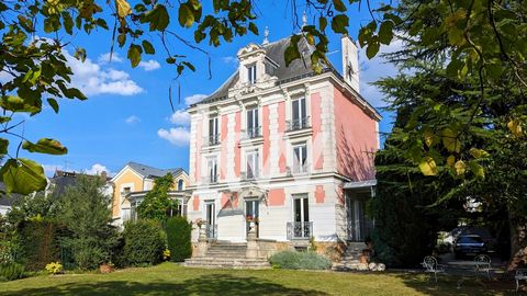 KW Partners, François Joly and Sylvie Thierry are pleased to present this historic residence with access to the main lake of Enghien-les-Bains. Beyond the preserved architectural qualities of the neo-Louis XIII style house, it is one of the most soug...