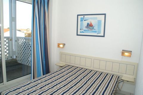 The holiday homes at Résidence Les Terrasses de Fort Boyard are spread over two buildings with two and three floors. They both have a lift to the 2nd floor. We offer several types of apartments for 2 to 6 guests. Some apartments have sea view and ove...