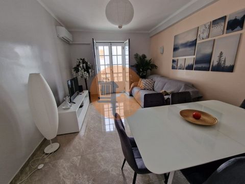 T2+1 apartment available for winter rentals in Tavira Beautiful apartment, recently restored and furnished, located in the center of Tavira, available for winter rentals, from October to May. The apartment consists of two bedrooms, plus one, two bath...