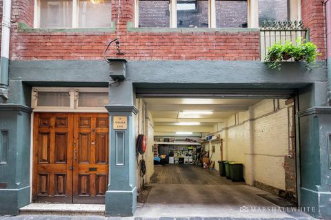 With its rich history evoked by the host of original features throughout, the spectacular conversion of this captivating freestanding c1926 solid brick warehouse has resulted in four levels of rustic charm and contemporary style. Culminating in a bre...