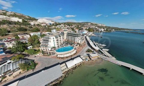 SUPRIMO AGENCY: ... We present for sale an attractive shop, suitable for an office, in a luxury complex on the first line of the sea in Balchik. The building is located in the city itself and is within walking distance of all institutions and ameniti...