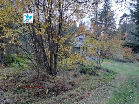 Sky Lark Agency sells a plot of land in Tsigov Chark area. Three-phase electricity, water, regulated with plans and building permits with a ready-made plan. The property has an area of 765 sq.m. The agency offers for sale and / or rent different prop...