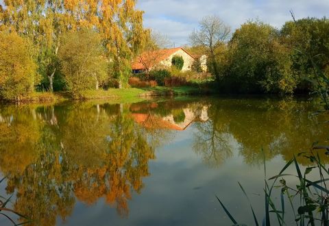 EXCLUSIVE TO BEAUX VILLAGES! Set in a small hamlet close to the village of Secondigny is this lovely property that comprises two homes and 2 fishing lakes, all set within 10 acres of beautiful countryside in the rolling valleys of the Gâtine. The cur...