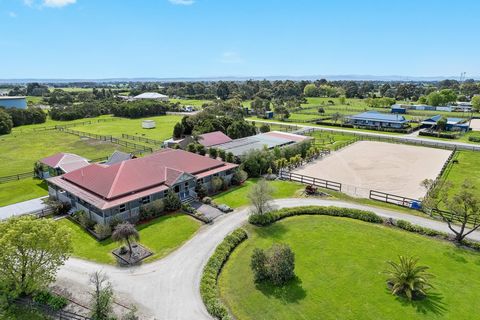 Discover a harmonious blend of rustic charm and urban convenience in the heart of Koo Wee Rup. This exceptional family home, set on 7.6 acres (approx.), seamlessly combines the tranquility of country living with proximity to schools, Woolworths, and ...