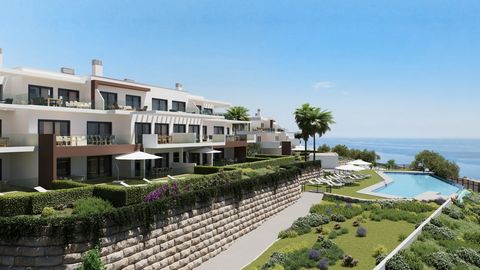 Apartamento en venta en Casares con 3 dormitorios, 2 baños y con orientación sur, con piscina comunitaria, garaje privado (1 plazas) y jardín comunitario. Respecto a las dimensiones, la propiedad presenta 105 m² construidos y 44 m² de terraza. Tiene ...