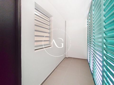 photo no. 10