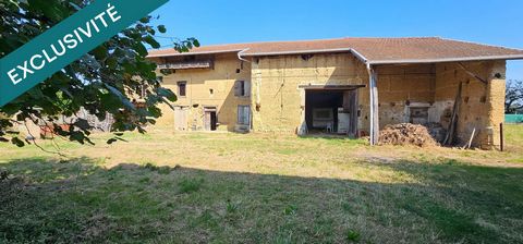 Maison en pisée beau potentiel
