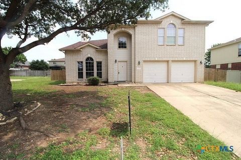 Charm with Character! Live the good life in this freshly interior painted, new flooring , nicely-kept residence sporting a brand-new roof. This two story offers 2 living areas, first floor living room has wood burning fireplace and the second family ...