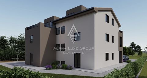 Deze nieuw gebouwde appartementen combineren een moderne stijl met hoogwaardige afwerkingen. In alle woonruimtes zijn keramische tegels gelegd, met een prijs tot 25 €/m², terwijl de slaapkamers zijn uitgerust met laminaatvloeren van dezelfde waarde. ...