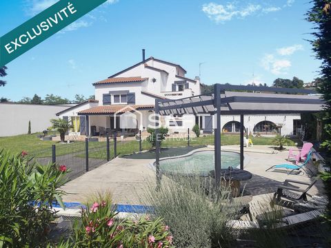 Maison d architecture avec annexe